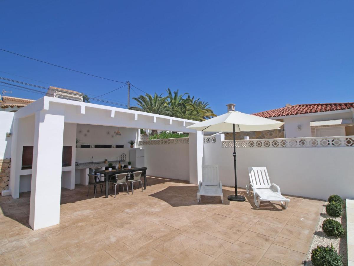 Villa Claudia By Interhome